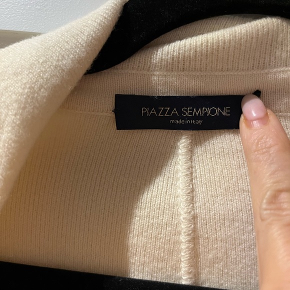 Piazza Sempione 100% wool, cream blazer-style cardigan - Picture 4 of 6